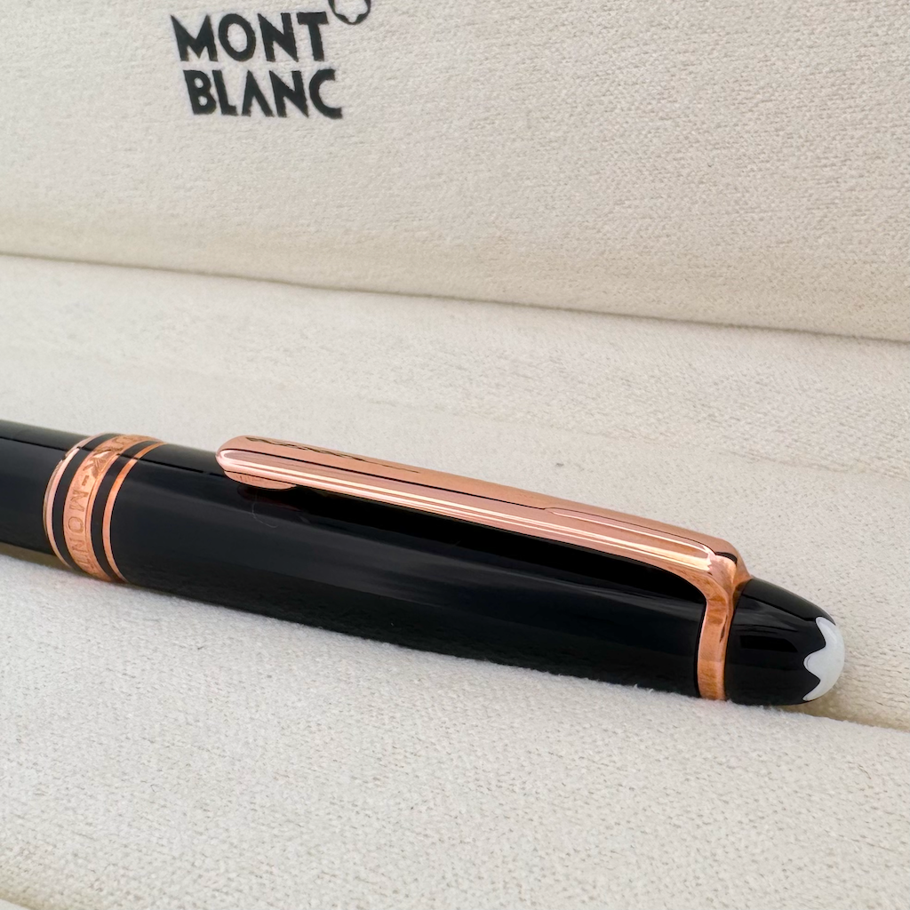 Montblanc Meisterstück 90 Years Red Gold-Coated Classique Rollerball Pen