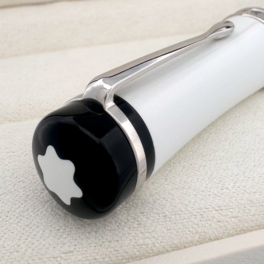 Montblanc Bonheur Special Edition White Resin Kugelschreiber