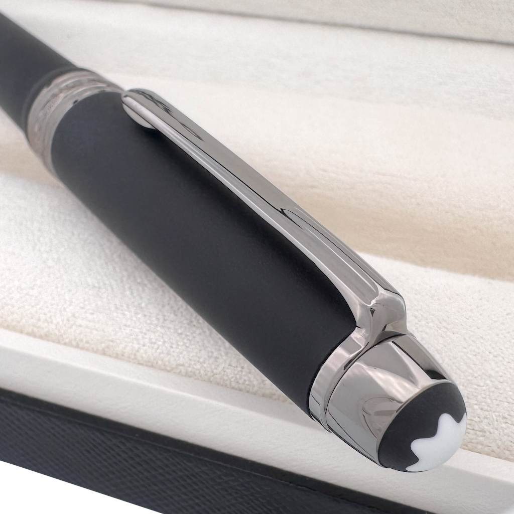 Montblanc Meisterstück Ultra Black Midsize Ballpoint Pen