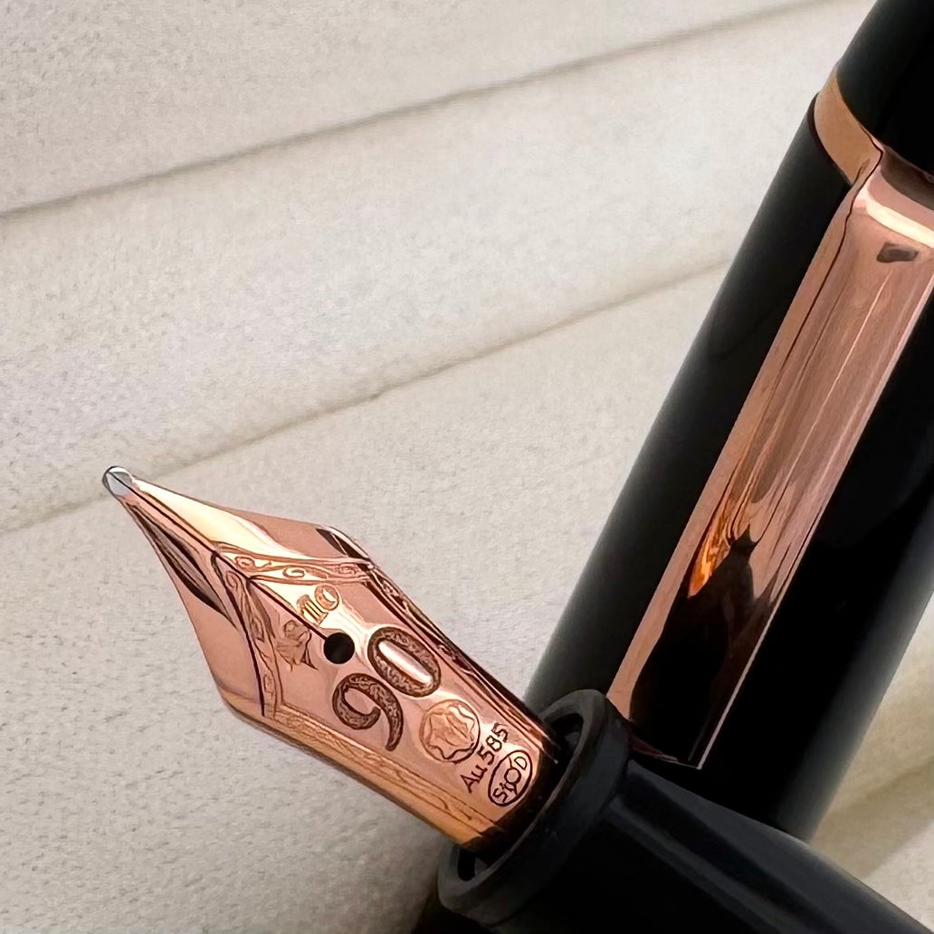 Montblanc Meisterstück Classique 90 Jahre Special Edition Füllfederhalter