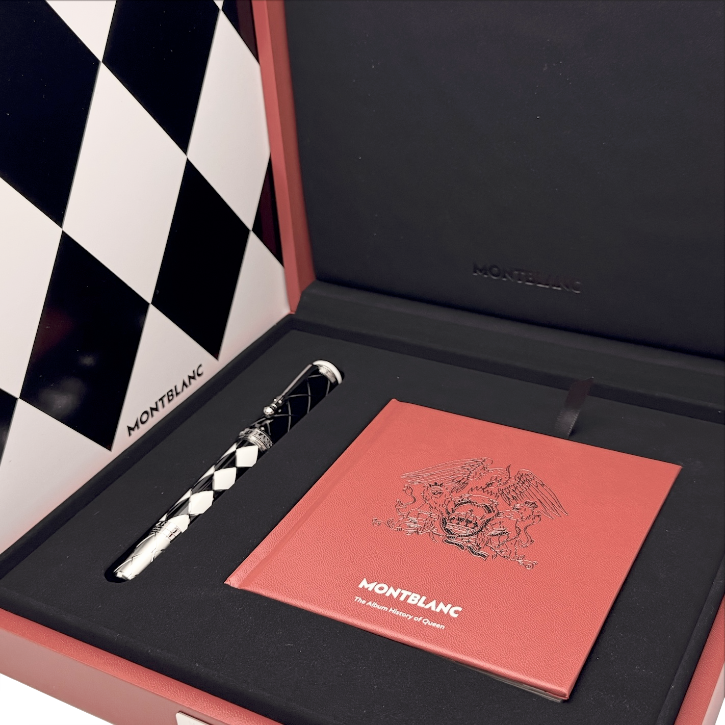 Montblanc Great Characters Limited Edition 1975 Homage to Queen Rollerball