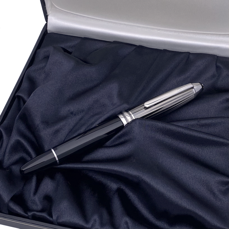 Montblanc Meisterstück Solitaire LeGrand Black & White Doue Füllfederhalter