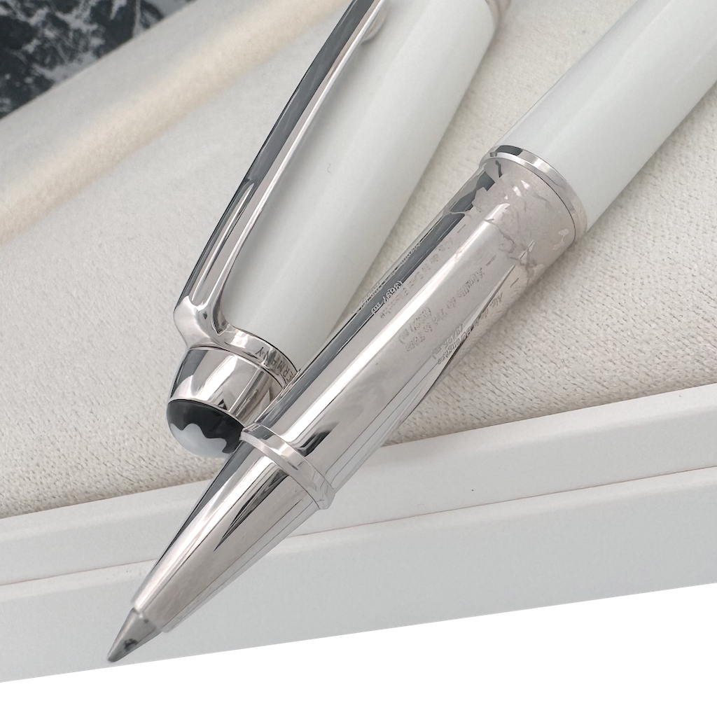 Montblanc Meisterstück Solitaire Tribute to the Montblanc Classique Rollerball