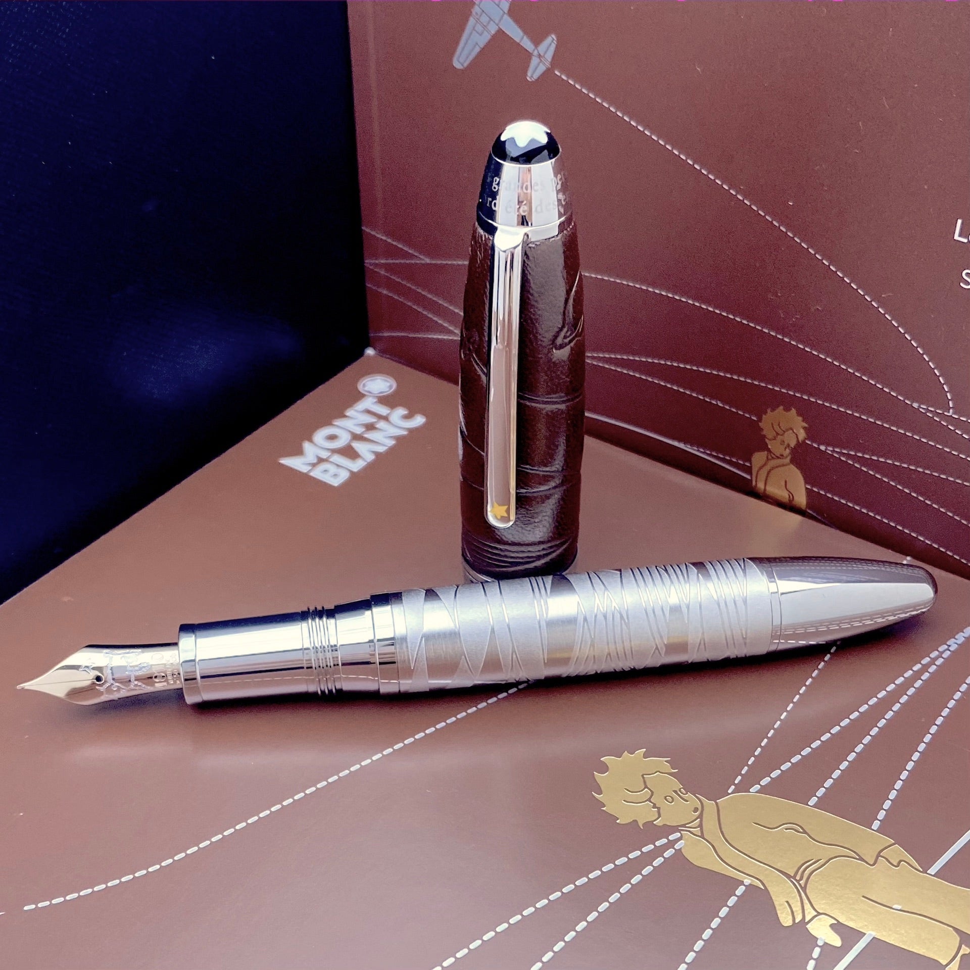 Montblanc Meisterstück Solitaire Le Petit Prince Aviator LeGrand Füllfederhalter - penfabrik