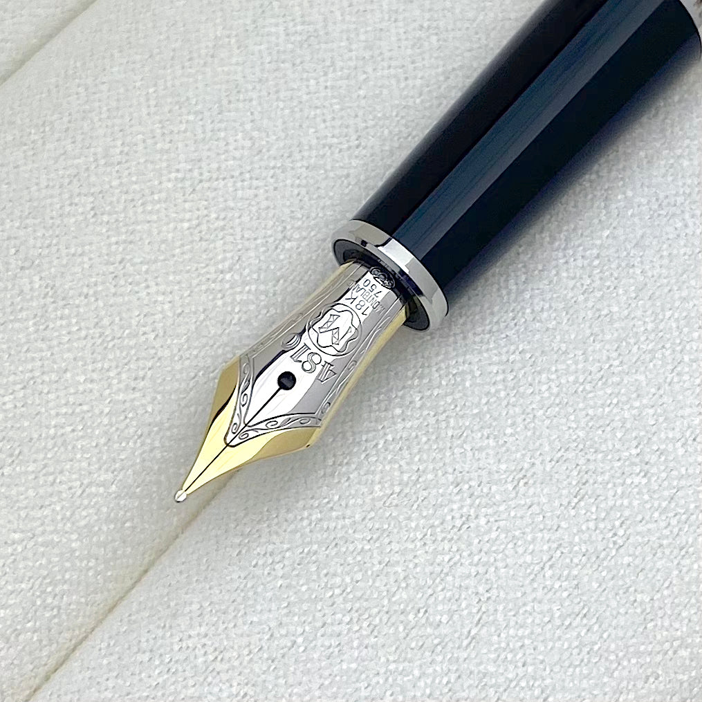 Montblanc Solitaire Pure Silver Classique Füllfederhalter - penfabrik