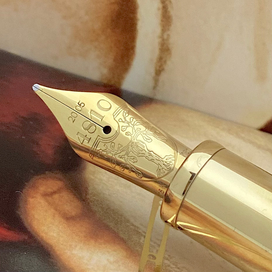 Montblanc Pope Julius II. 4810 Füllfederhalter Patron of Art - penfabrik