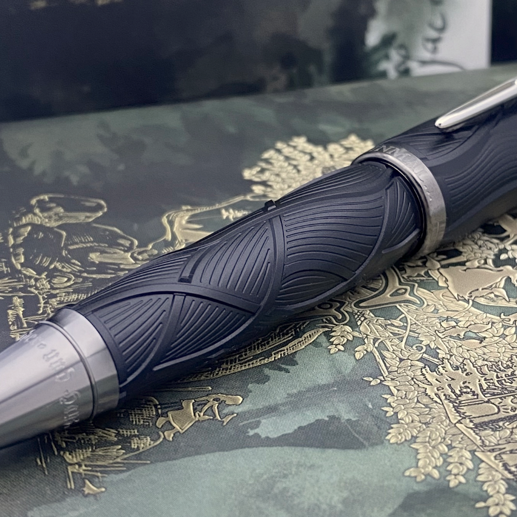 schwarzer Montblanc Grimm Kugelschreiber Korpus Detail