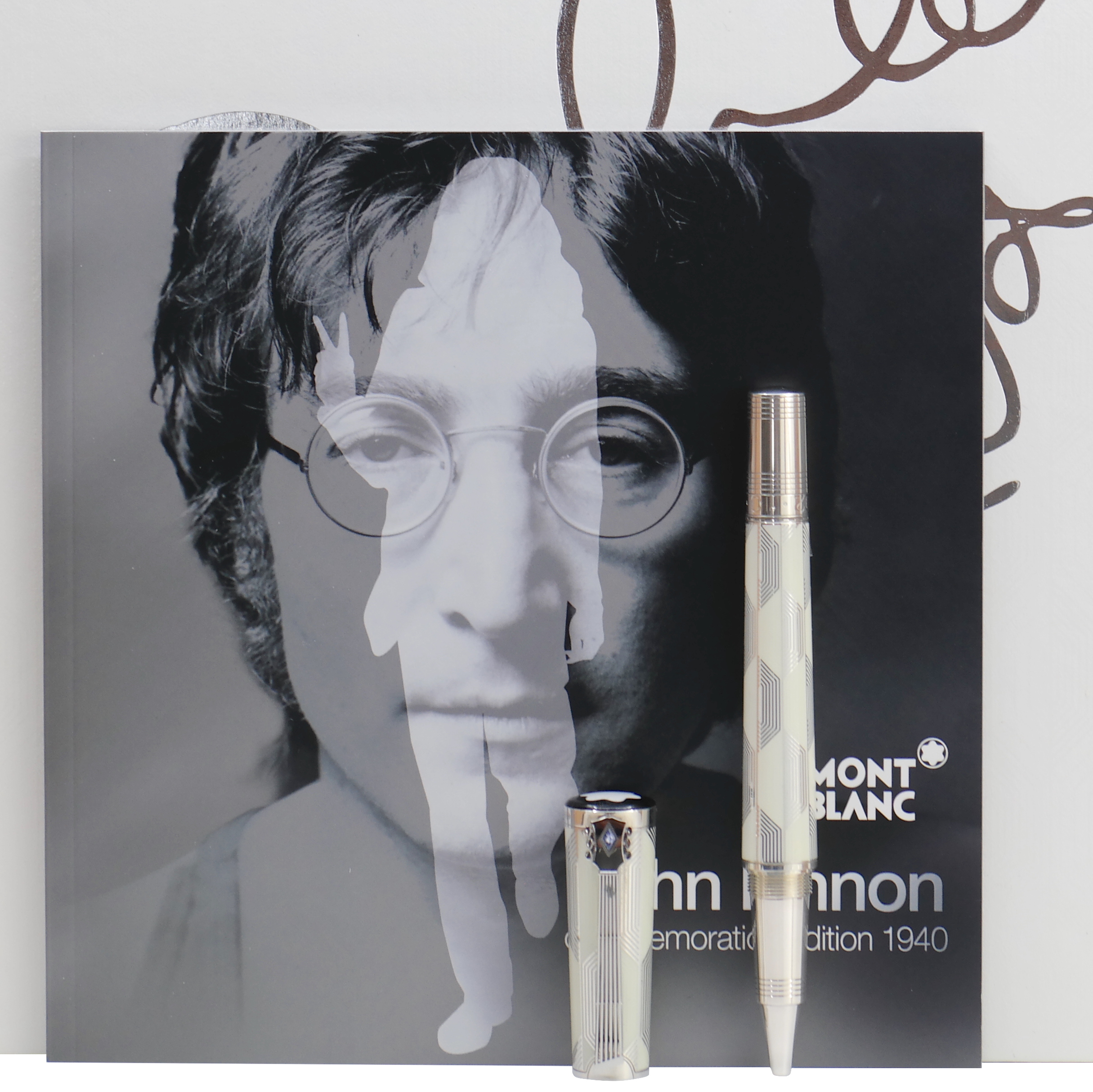 Montblanc Great Characters John Lennon 1940 Rollerball - penfabrik