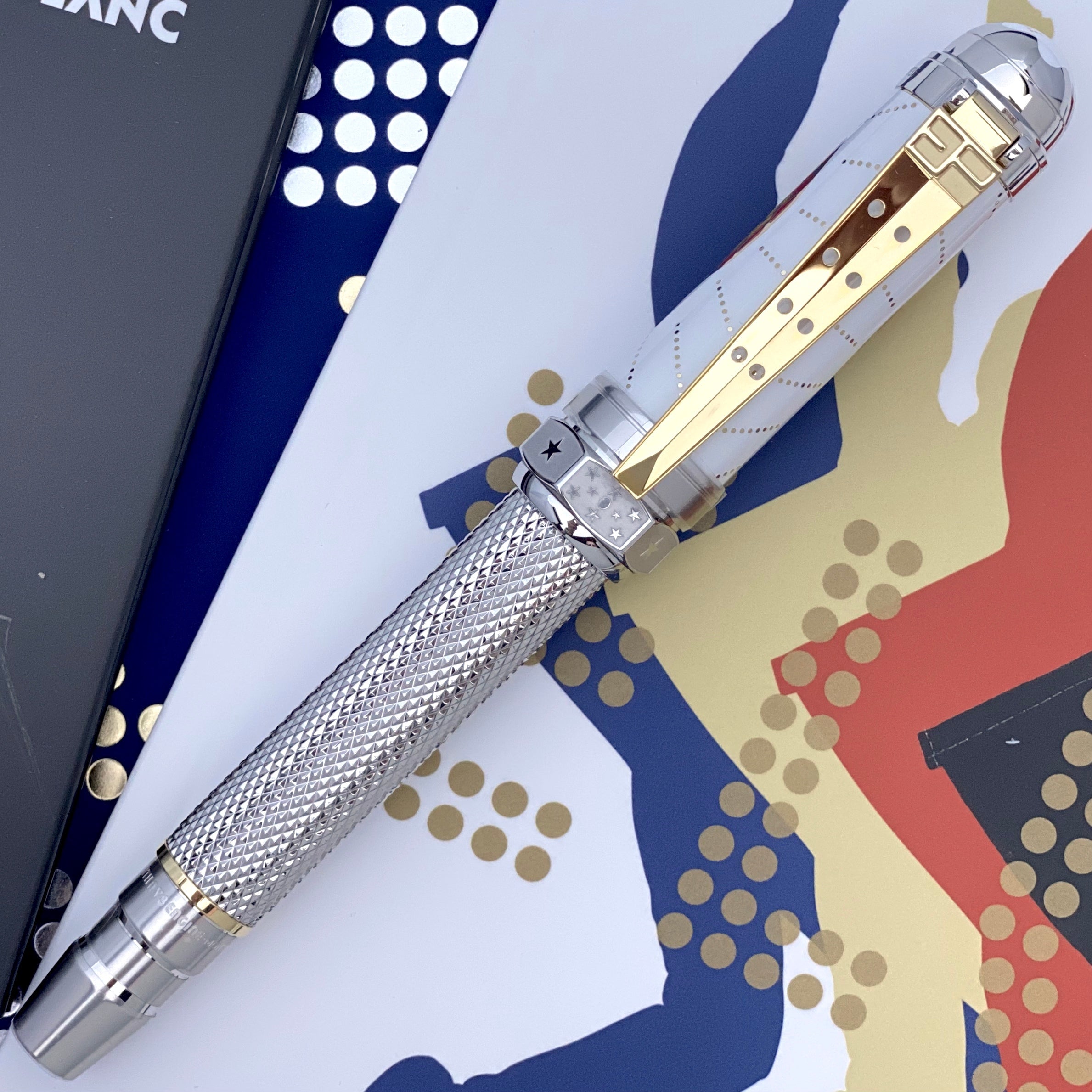 Montblanc Great Characters Limited Edition Elvis Presley 1935 Füllfederhalter - penfabrik