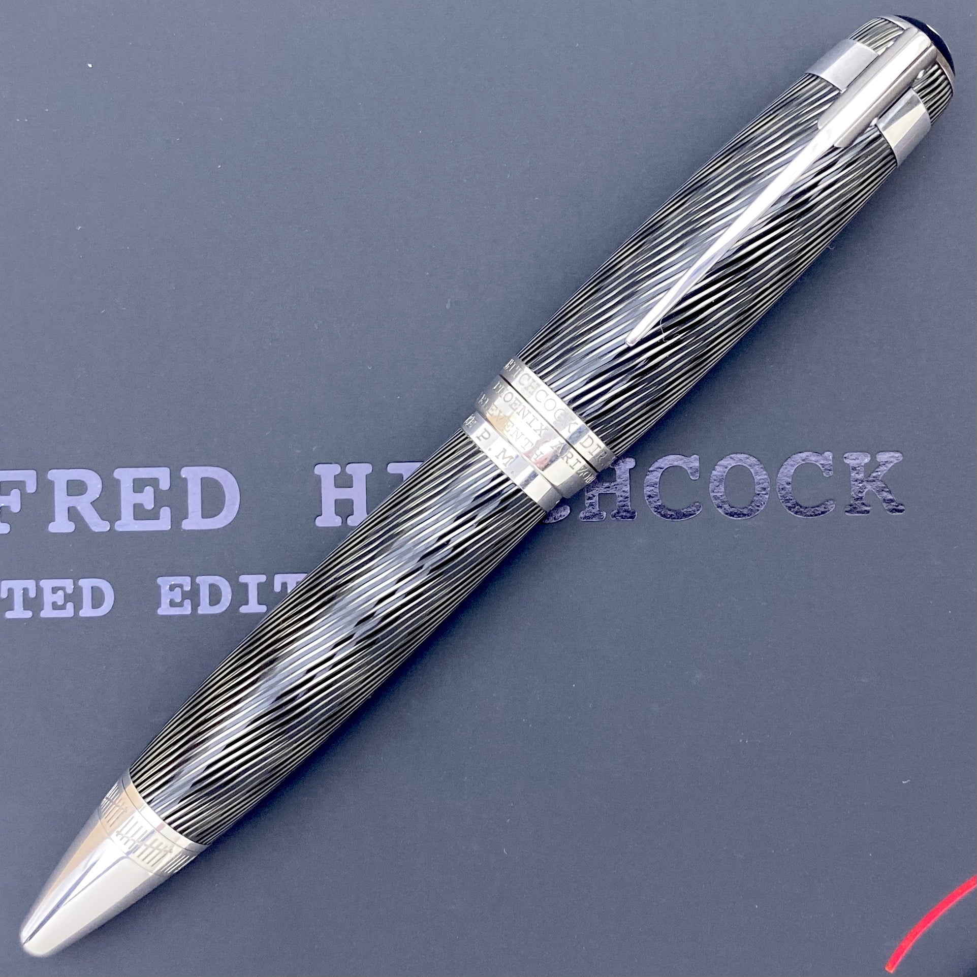 Montblanc Great Characters Alfred Hitchcock Limited Edition Füllfederhalter - penfabrik