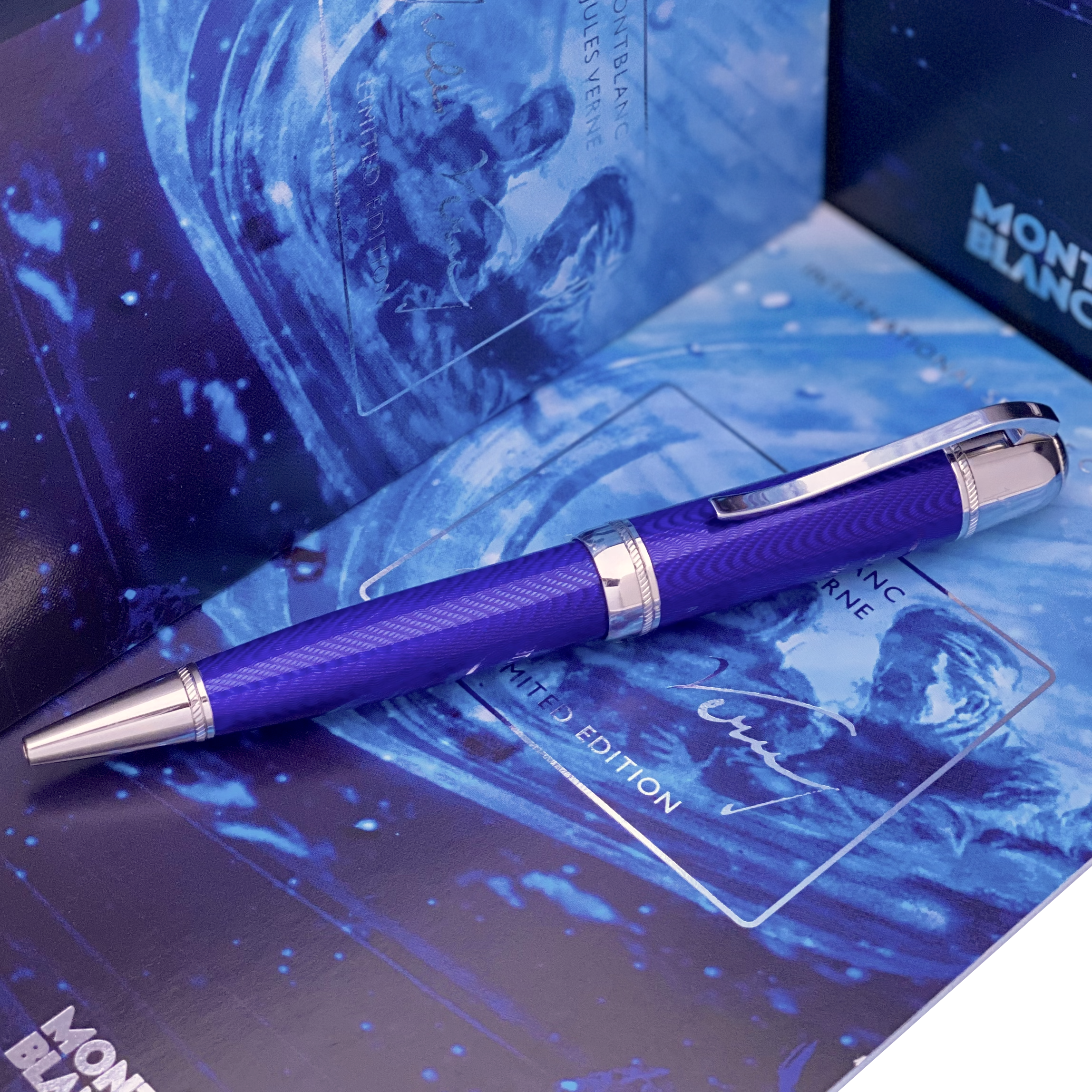 Montblanc Writers Edition Jules Verne Kugelschreiber - penfabrik