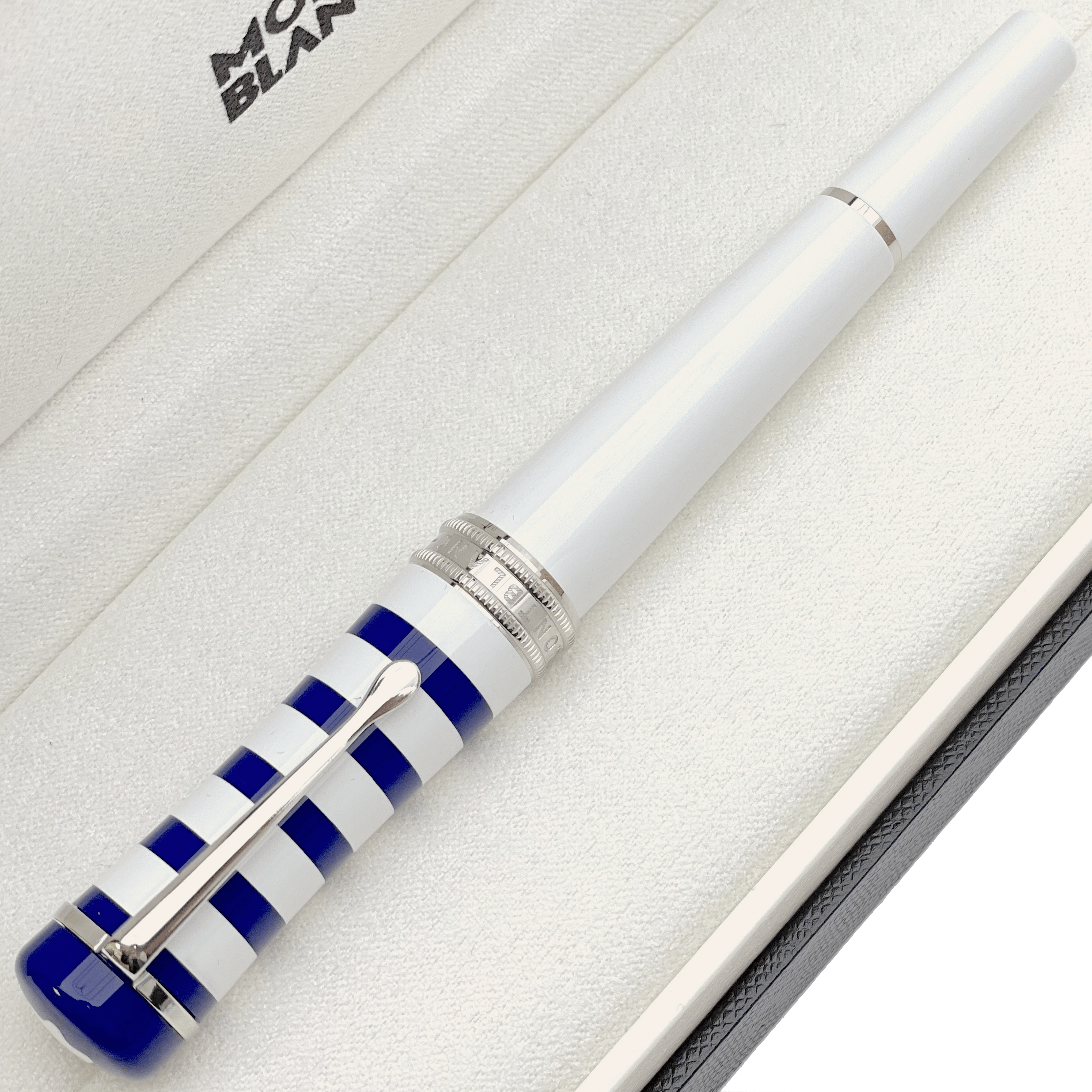 Montblanc Bonheur Weekend Füllfederhalter - penfabrik