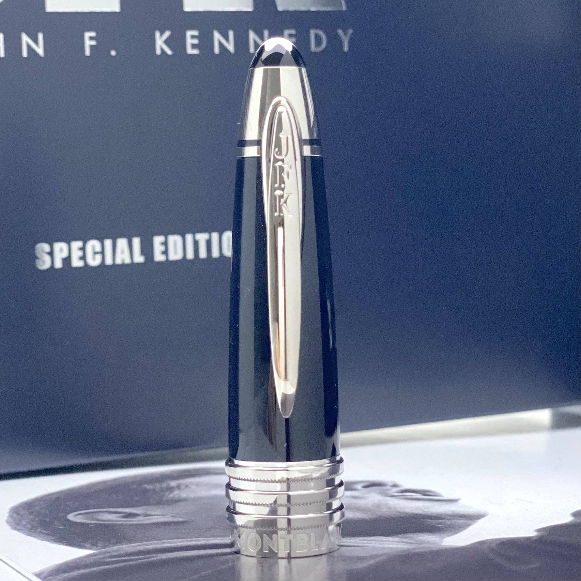Montblanc Great Characters JFK John F. Kennedy Füllfederhalter - penfabrik