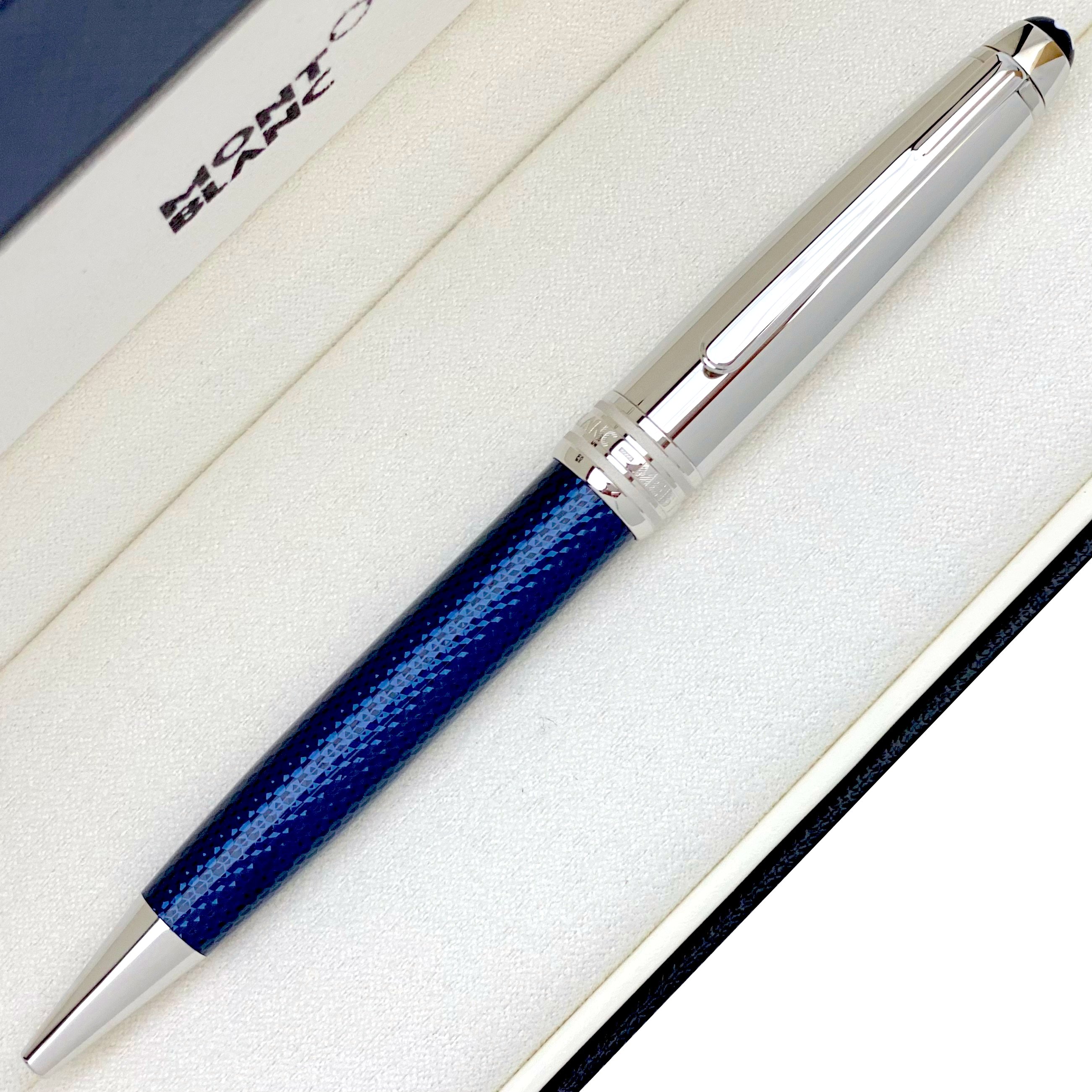 Montblanc Meisterstück Solitaire Blue Hour Doué Classique Kugelschreiber