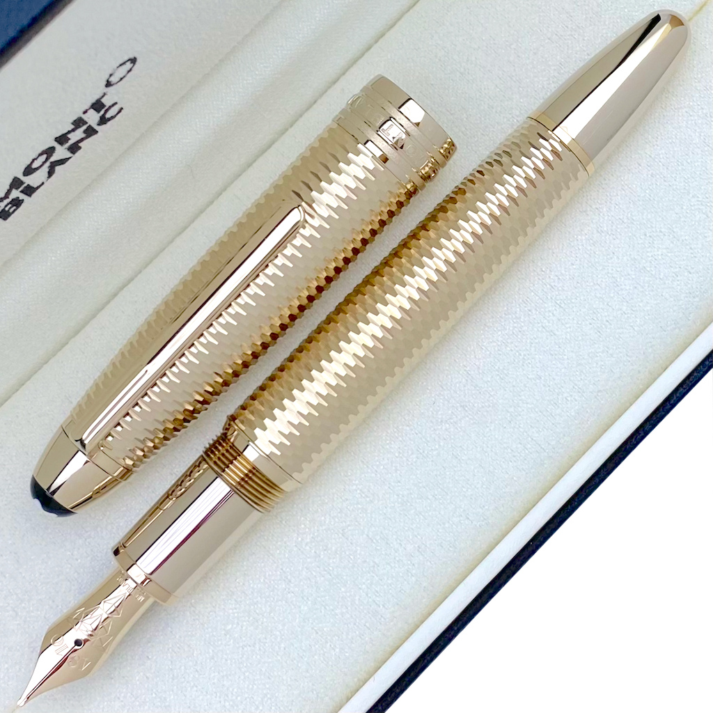 Montblanc Meisterstück Solitaire Geometry Champagne Gold LeGrand Füllfederhalter