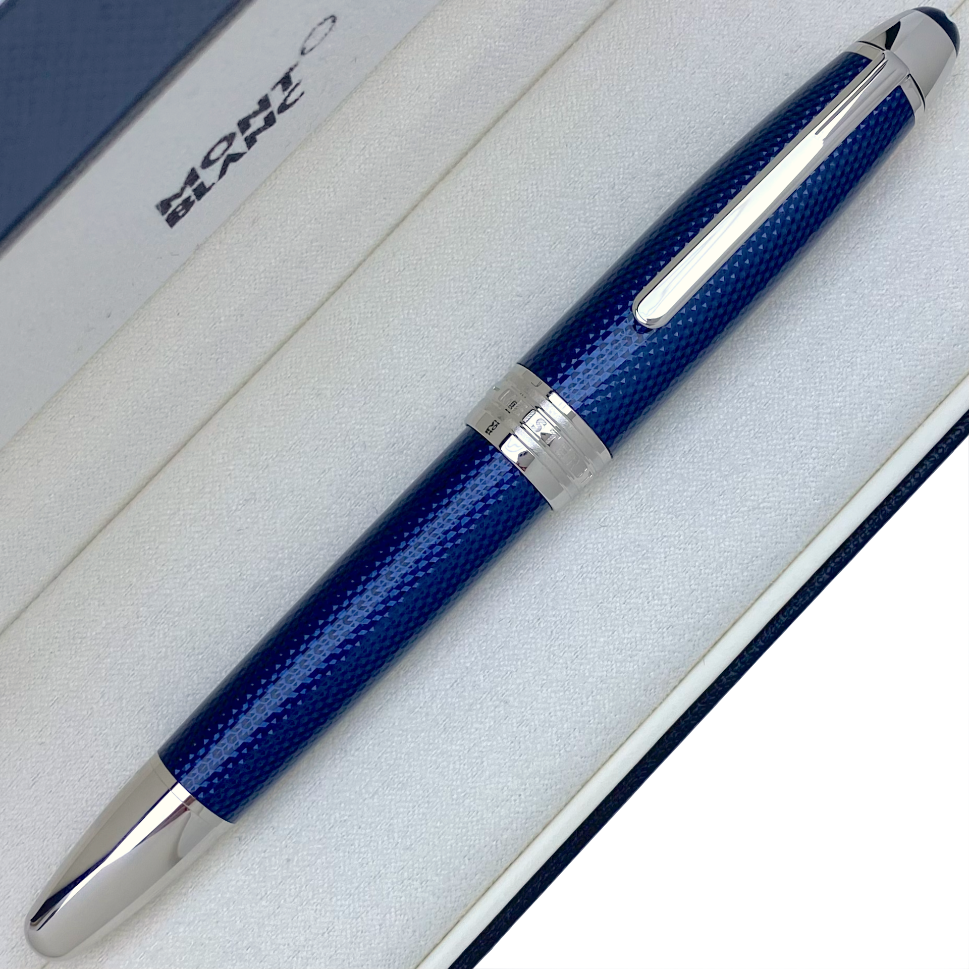 Montblanc Meisterstück Solitaire Blue Hour LeGrand Füllfederhalter - penfabrik