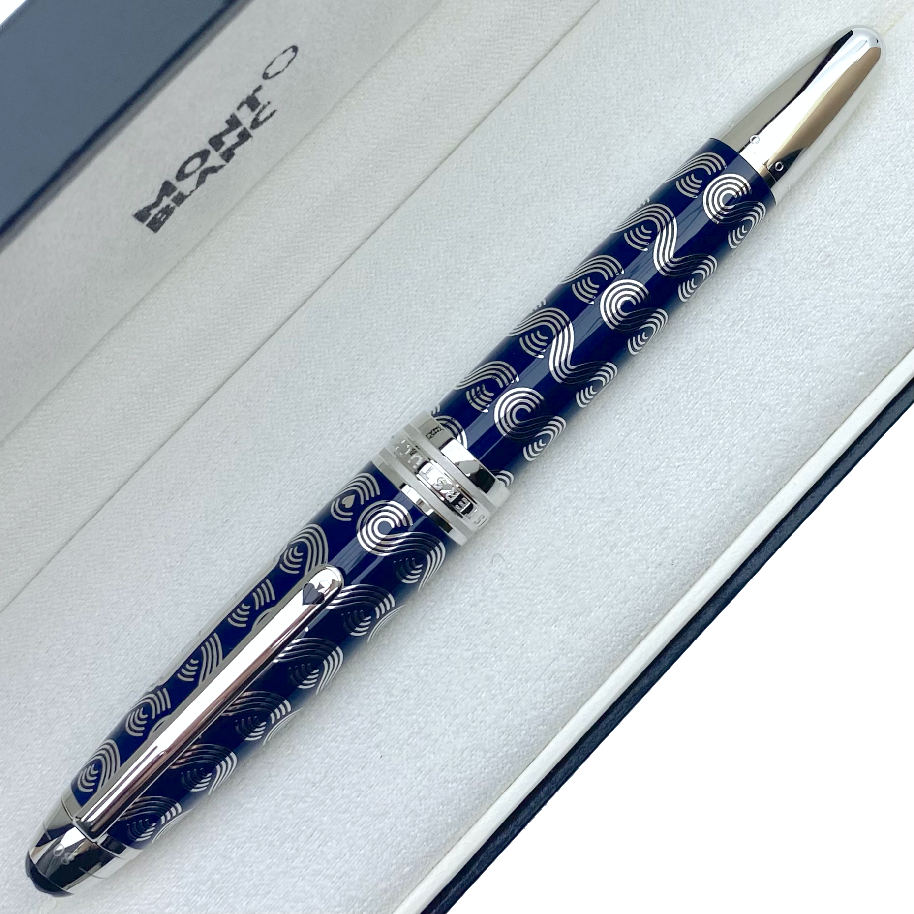 Montblanc Meisterstück Solitaire In 80 Tagen um die Welt LeGrand Füllfederhalter - penfabrik