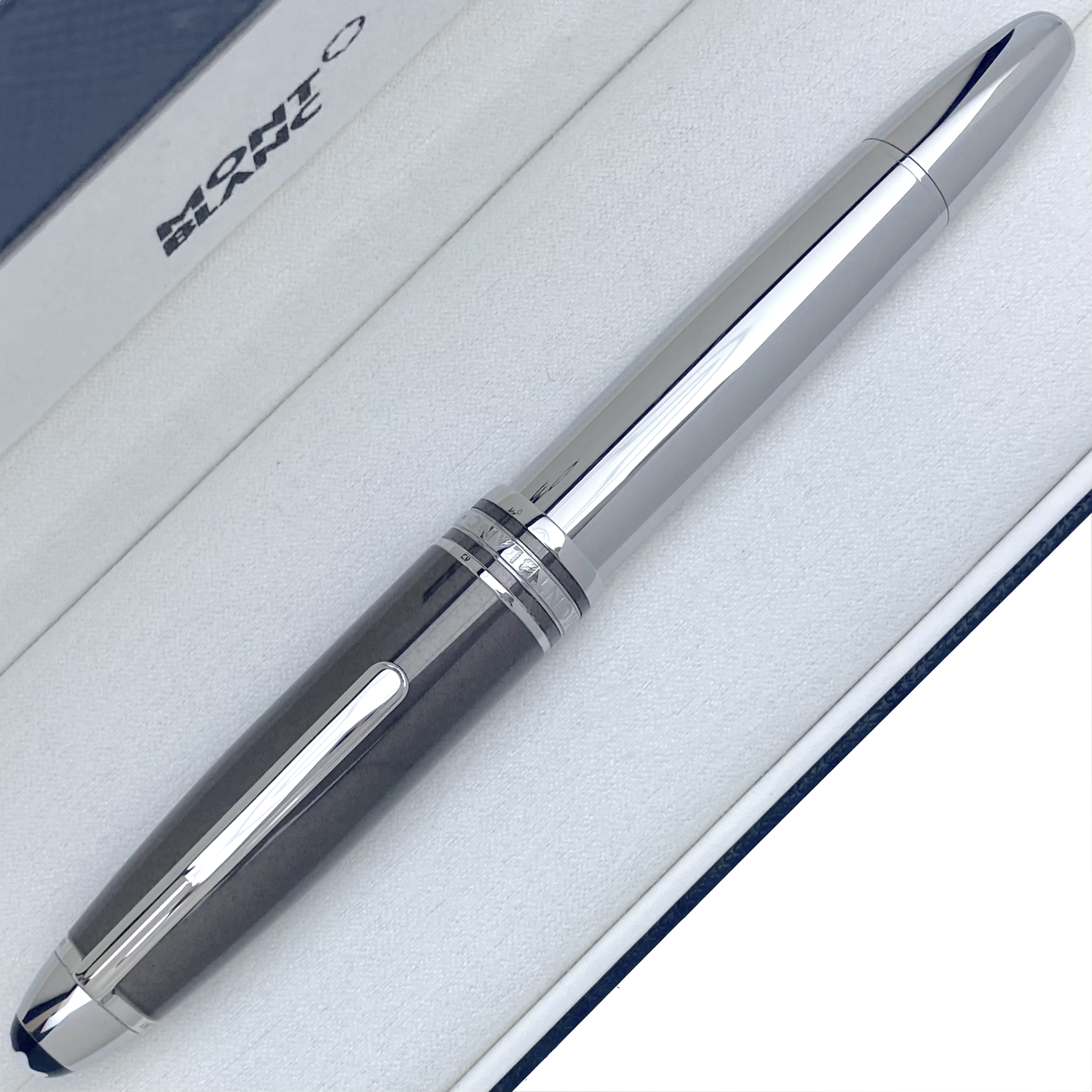Montblanc Meisterstück Solitaire LeGrand Hematite Füllfederhalter - penfabrik