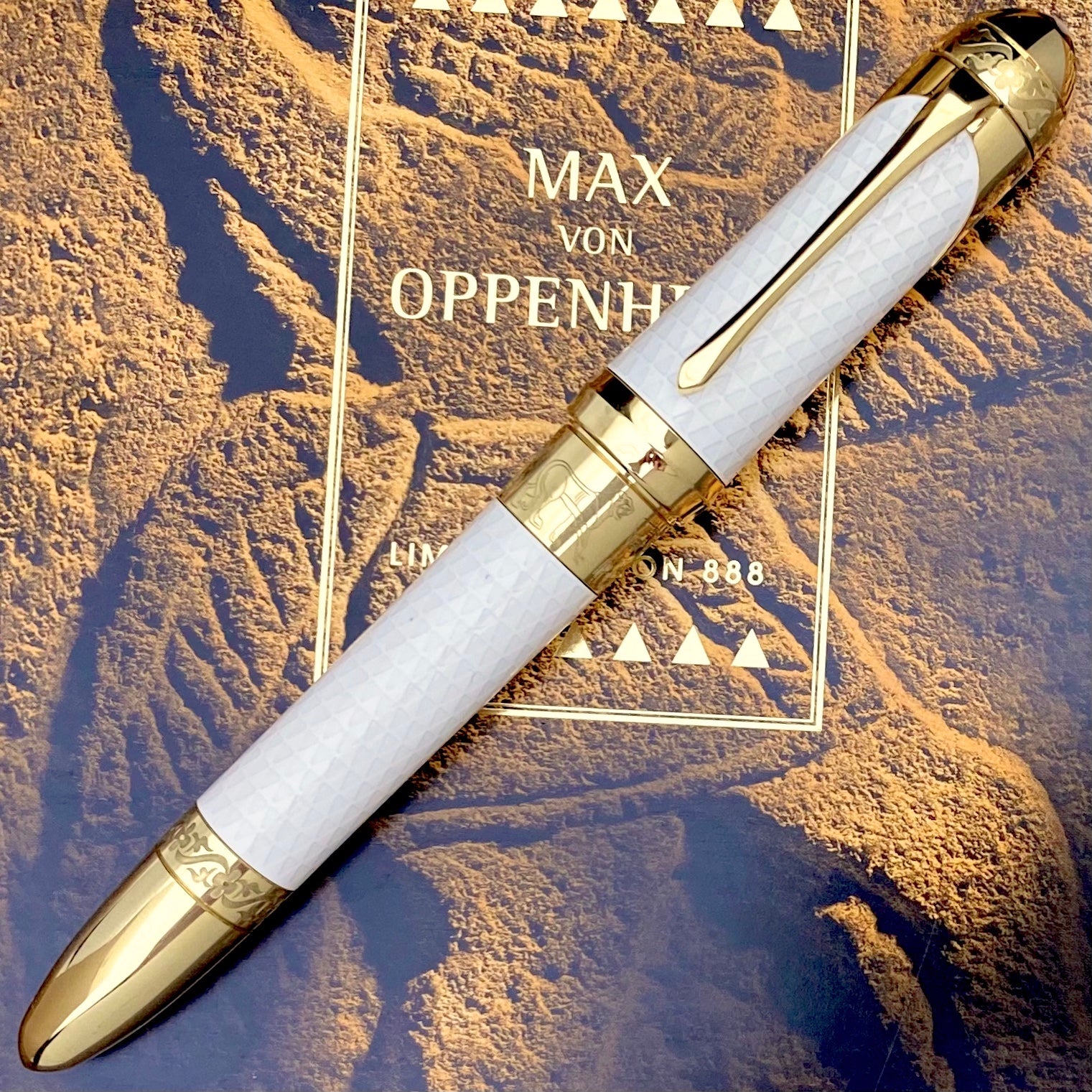 Montblanc Patron of Art Max Oppenheim 888 Füllfederhalter - penfabrik