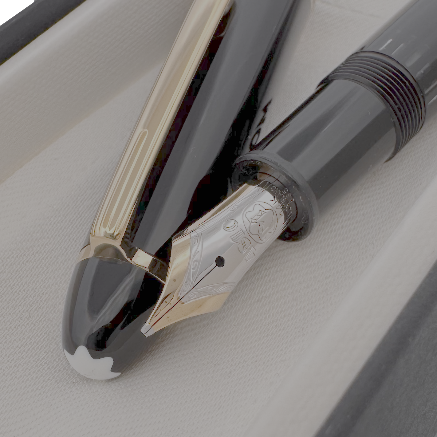 Montblanc Meisterstück Gold-Coated LeGrand Fountain Pen - SALE