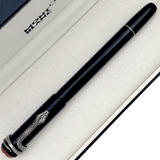 schwarzer Montblanc Rollerball mit Schlangenclip gedreht