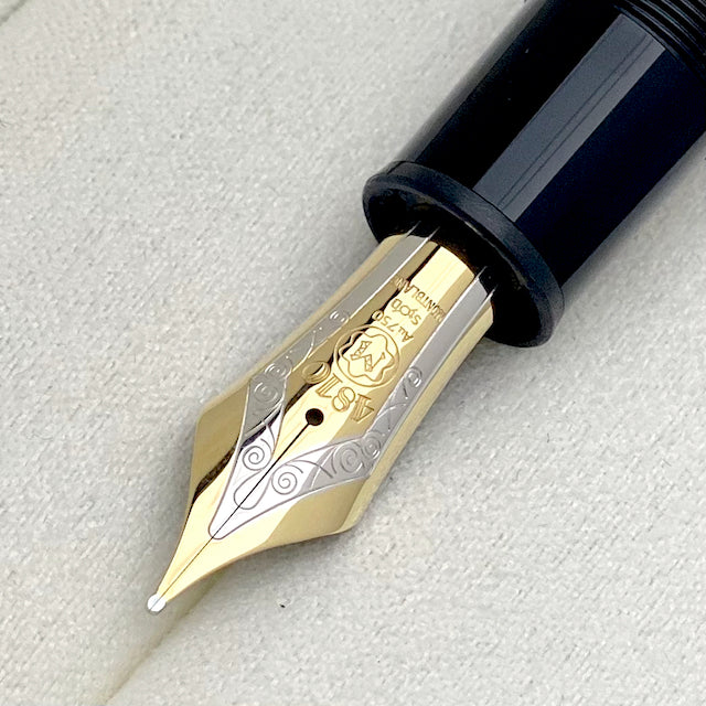 Montblanc Meisterstück Gold-Coated 149 Füllfederhalter - penfabrik