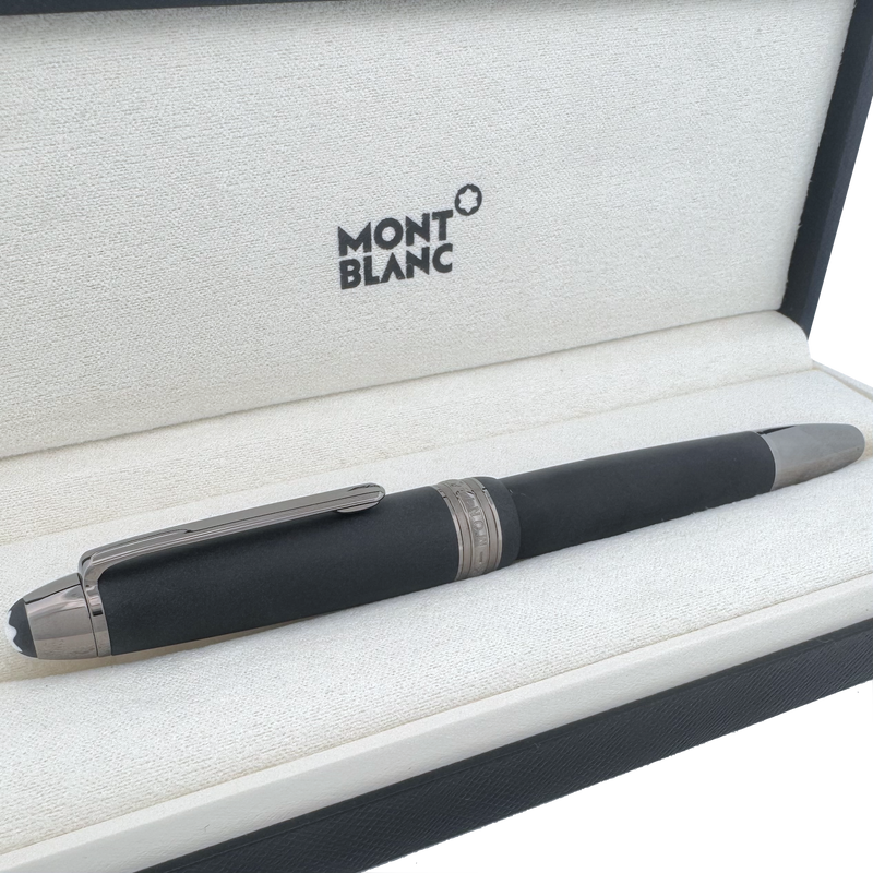 Montblanc meisterstuck ultra black best sale