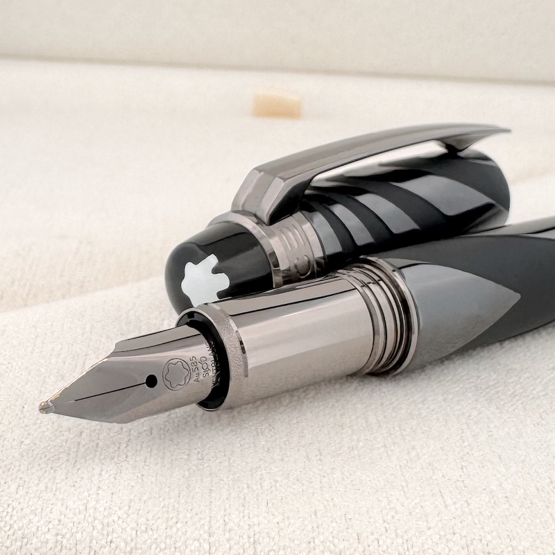 Montblanc StarWalker Black Ceramics Fountain Pen