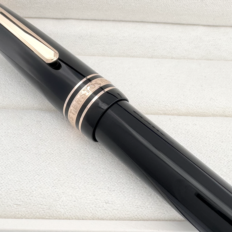 Montblanc Meisterstück UNICEF Edition 2009 LeGrand Ballpoint Pen