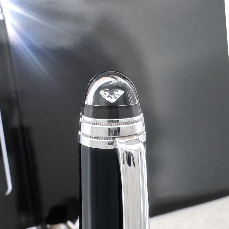 Montblanc Meisterstück Diamond Platinum-Coated Classique Fountain Pen