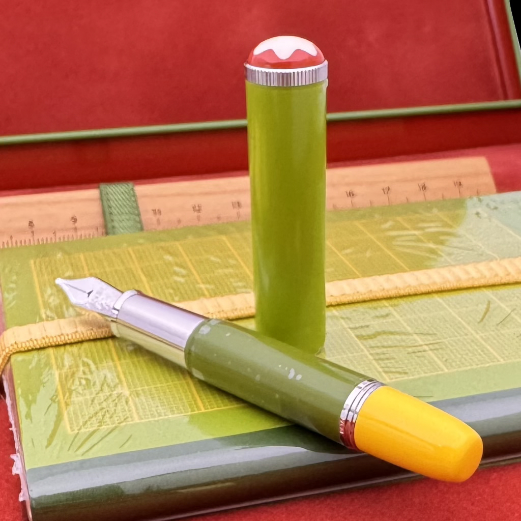 Montblanc Wes Anderson for Montblanc "Schreiberling" Limited Edition 1969 Füllfederhalter - penfabrik