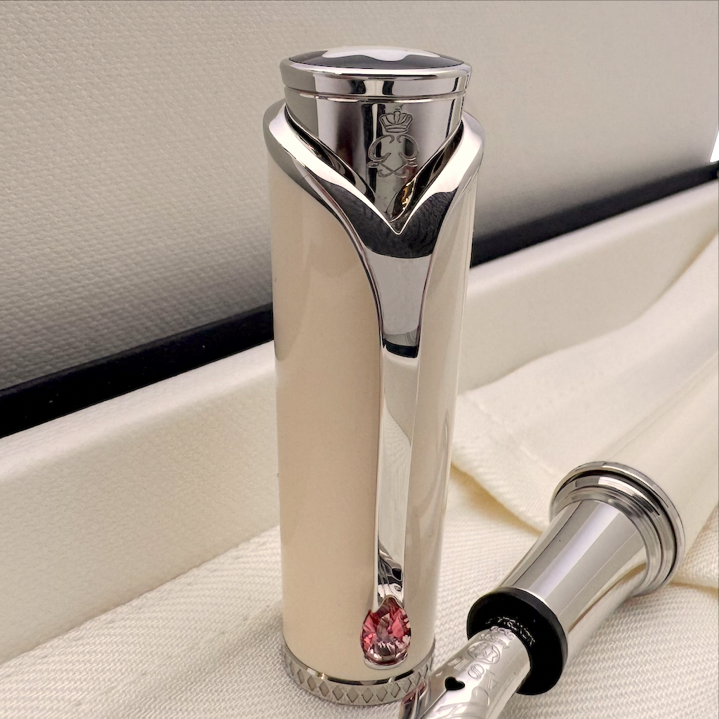 Montblanc Muses Edition Princesse Grace de Monaco Ivory Fountain Pen - SALE