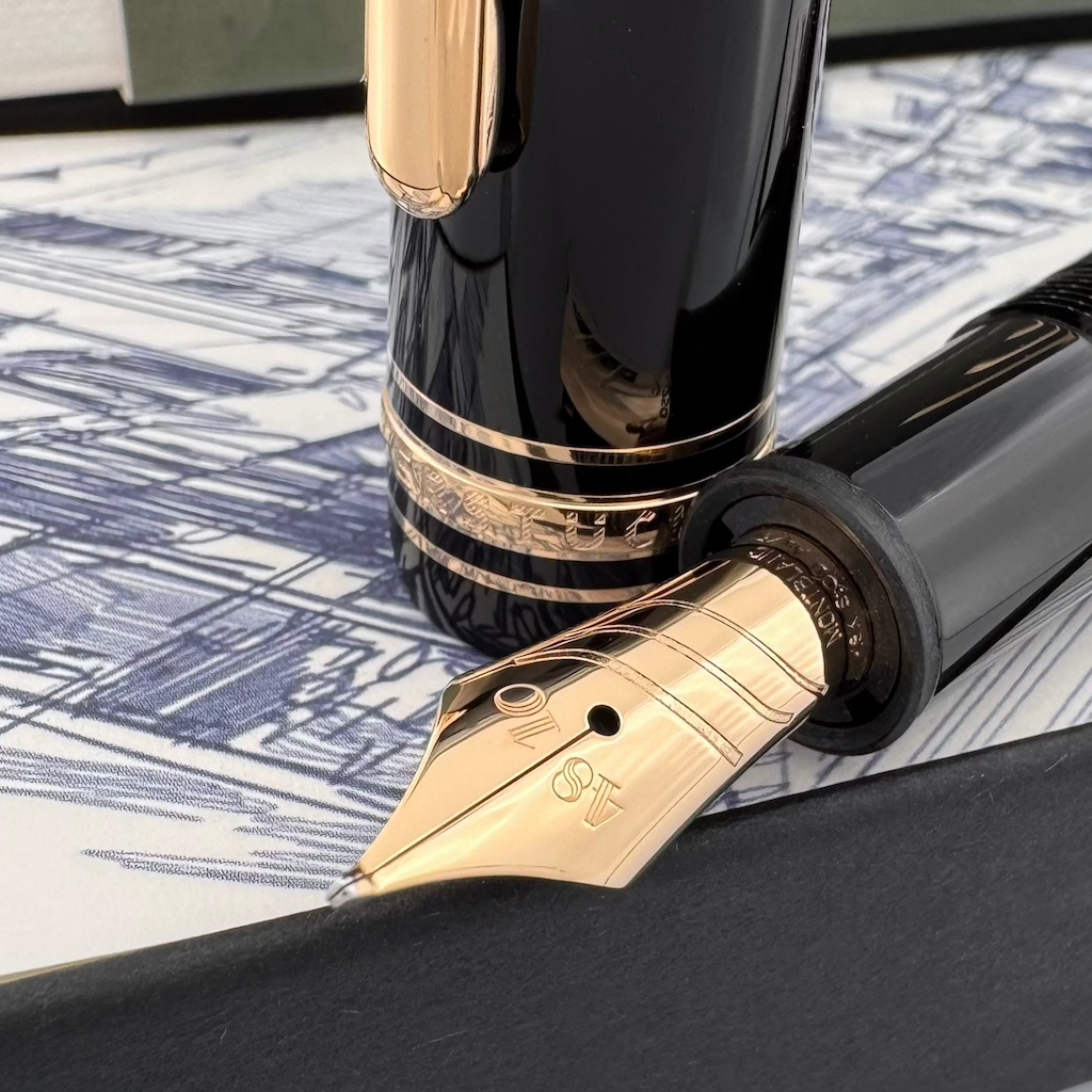 Montblanc Meisterstück Calligraphy Curved Nib Special Edition Füllfederhalter