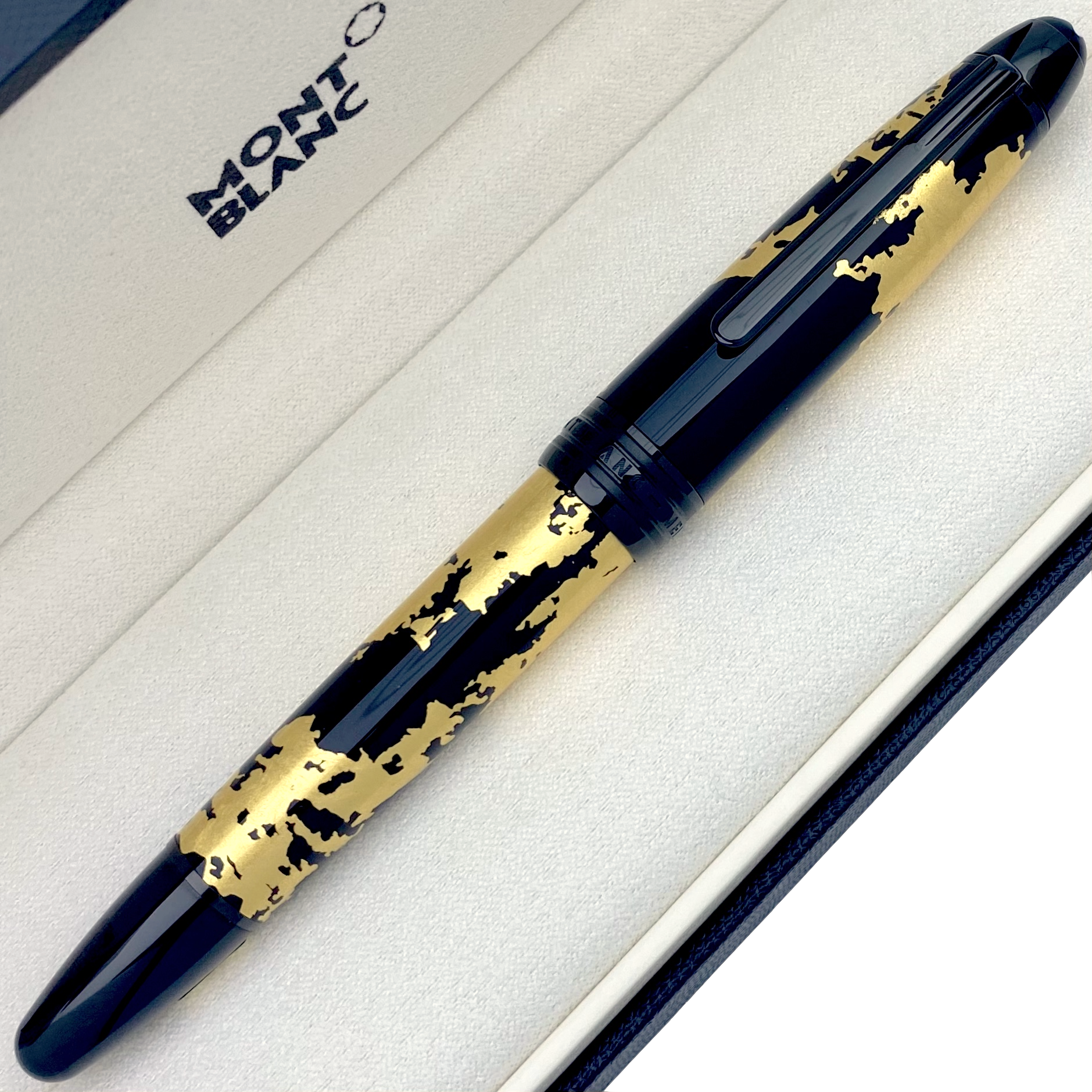 Montblanc Meisterstück Solitaire Calligraphy Gold Leaf Flex nib Füllfederhalter - penfabrik