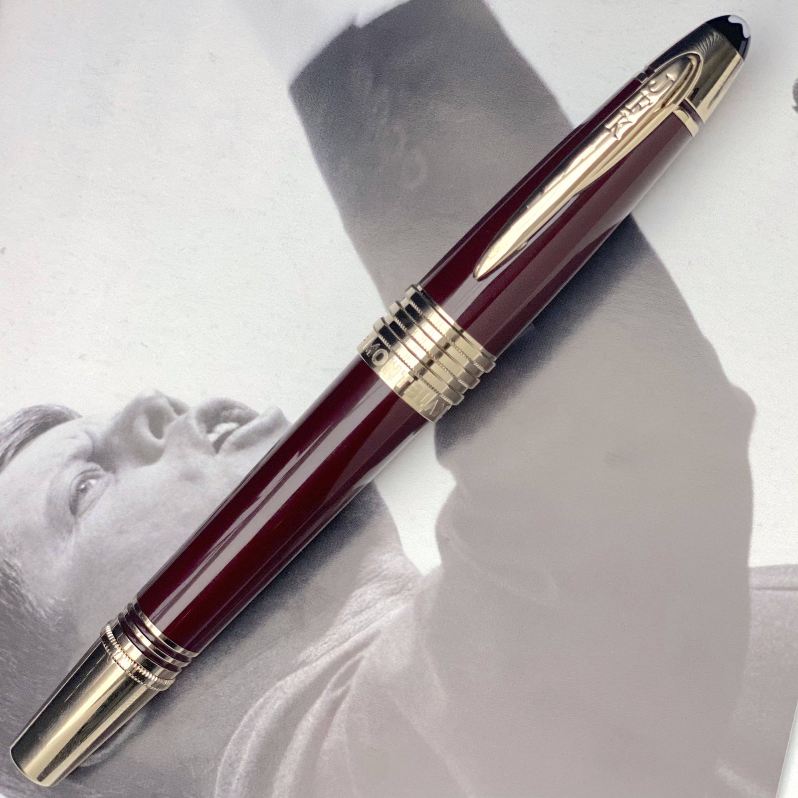 Mont Blanc Rollerball John F. high quality Kennedy Burgundy